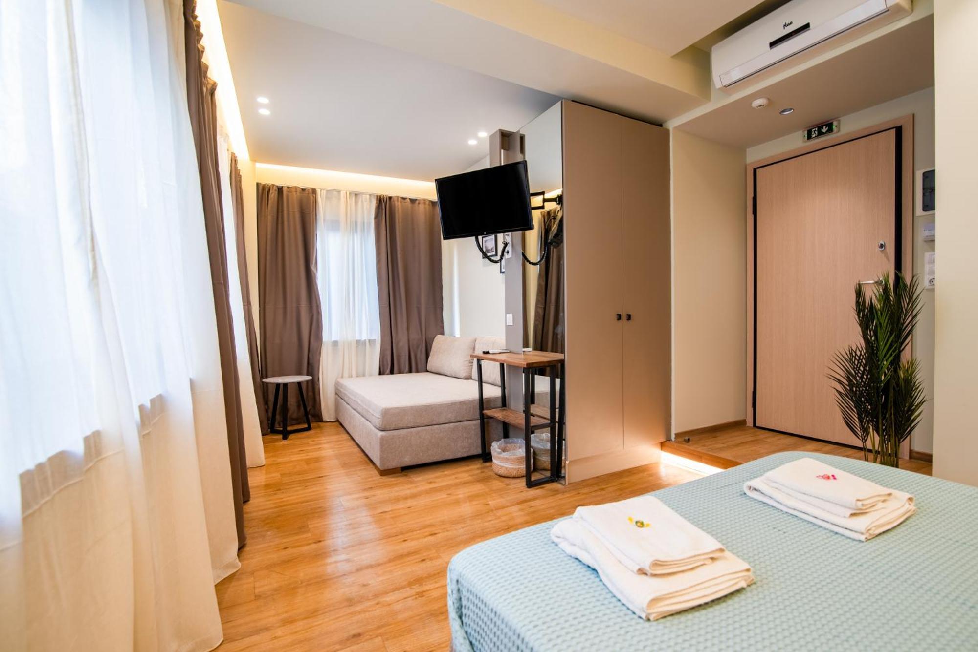 Still Athens Phòng bức ảnh